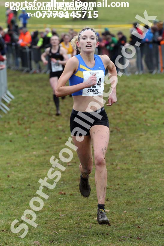 Senior womens Northern Cross Country Champs., Camp Hill Estate, Kirklington.  Photo: David T. Hewitson/Sports for All Pics